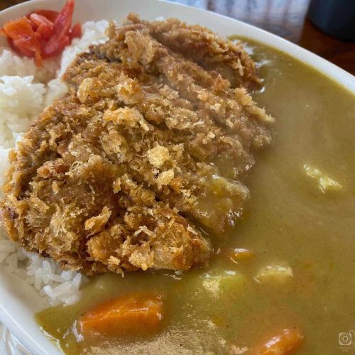 宮古島・また一軒発見!黄色いカレーを食べに「大和食堂」に行ってきた。