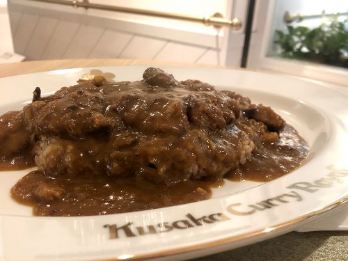 梅田『Kusaka Curry Royal』~正に王者の風格!!心斎橋の名店がUMEDA FOOD HALLに降臨☆~