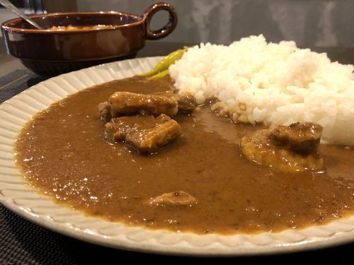 東梅田『ビールと羊』~フレッシュな旨味満載!!曽根崎のクラフトビール&羊料理専門店で秀逸ラムカレー☆~