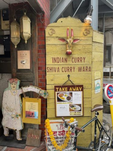 シバカリーワラ 何度も通って色んなカレーを味わってみたい