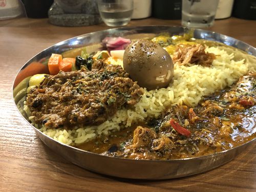 天満『SPICE CURRY HIRUTORY』~これぞ鶏の極み!!焼鳥居酒屋が打ち出す渾身のスパイスカレー☆~