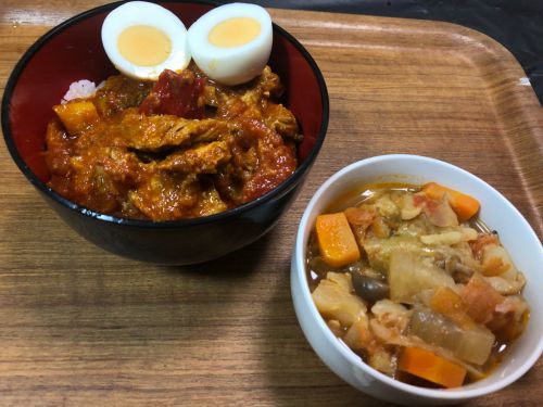 松屋のごろごろチキントマトカレー
