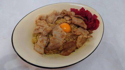 スタミナカレーの店バーグ弥生町店おすすめ情報