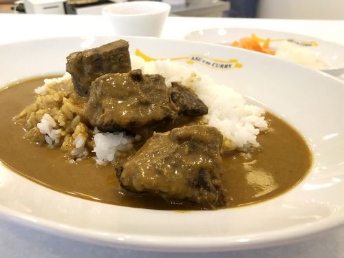 本町『明日へのカレー』~マイルド&スパイシー!!ビジネス街に誕生したマジョリティ系欧風カレー店☆~