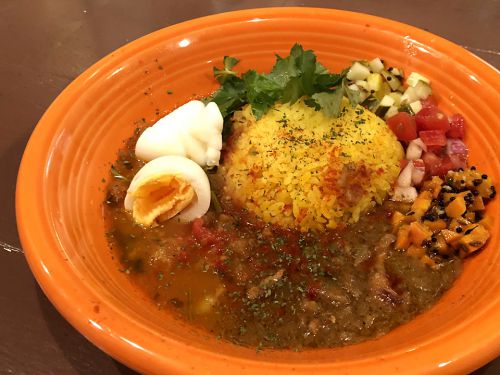 京橋『kitchen MUMU』~これぞミャンマーの家庭の味!!京橋隠れ家Barの週2間借りカレー☆~