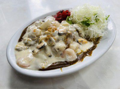 スタミナカレーの店バーグ弥生町店おすすめ情報
