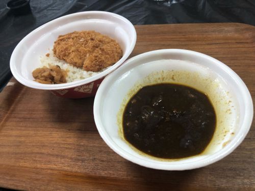 なか卯のプレミアムカツカレー
