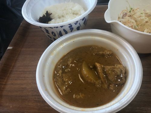 松屋のマッサマンカレーと