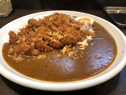 扇町『欧風カレー 情熱A-GO-GO』~その組み合わせ自由自在!!天神橋筋商店街の新進気鋭のカレー店☆~