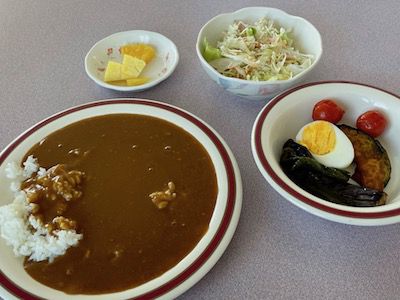 カレー、涎、後カレー(SANSARA)