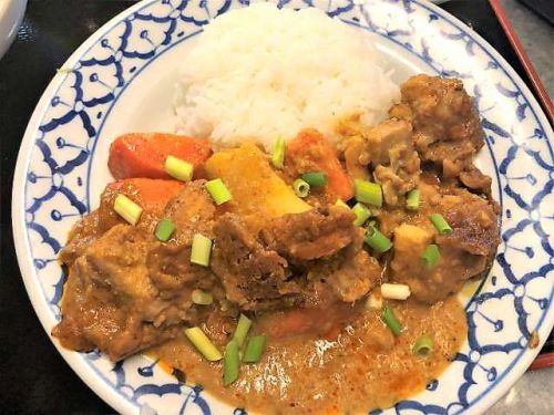 21年タイ料理「マッサマンカレー」推しの3皿と「牛めし 松屋」に22年の期待