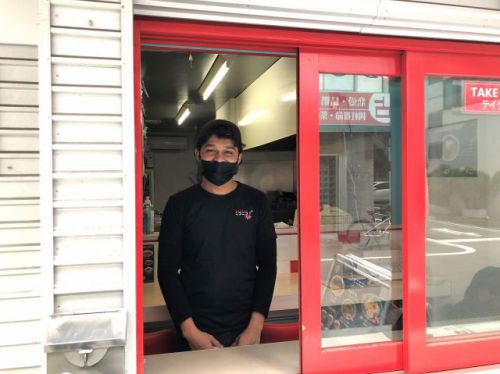 開店1周年迎えた秋葉原のスリランカカレーの店「ニコニコ」(※スリランカ人オーナーの店です)