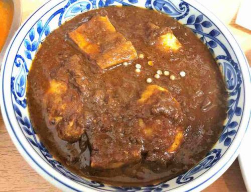 セブン商品で話題の「デリーのコルマカレーとタンドリーチキン」を上野店で!