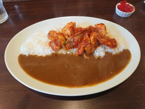 ● ライオンカレー (大阪・高槻) ●
