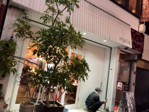 飲んだ後はドライカレーだよね カレーの店 ボンベイ 本店