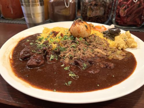 長堀橋『コイチカレー』~東京から遂に凱旋!!これぞ純血の超王道スパイスカレー☆~